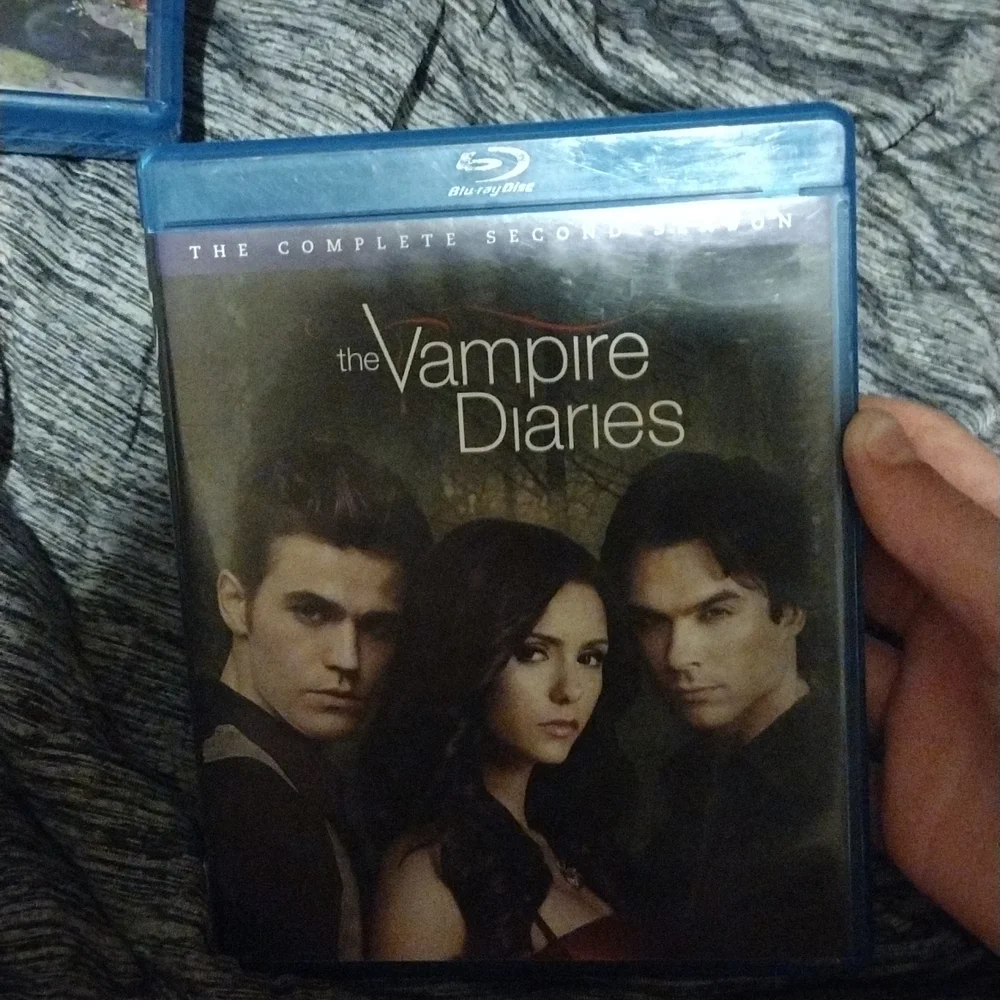 Vampire diaries - Picture 5 of 6